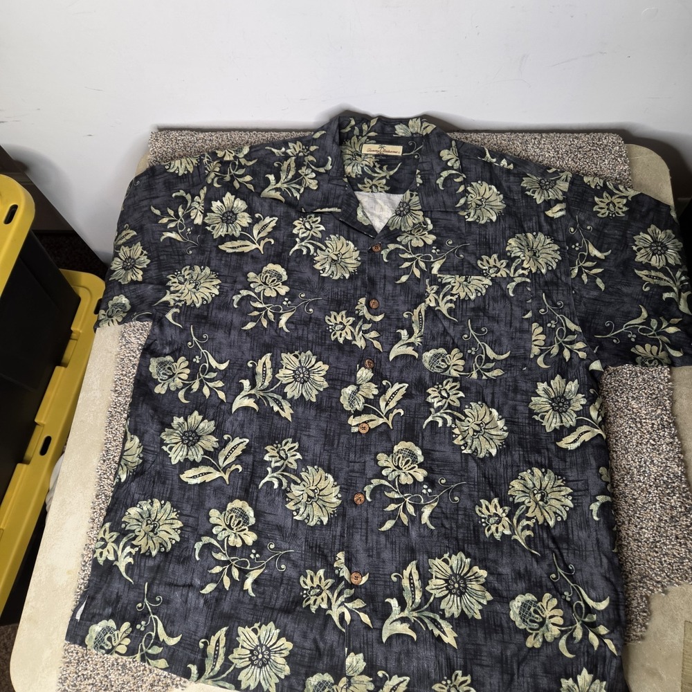 Tommy Bahama Mens XL Silk Floral Button Down Camp Shirt Charcoal Grey Green